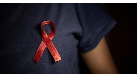 Aids, oggi la Giornata mondiale: in Italia crescono le nuove diagnosi di Hiv