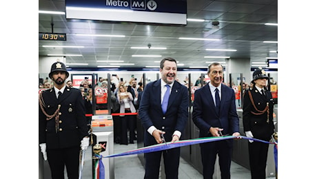 Salvini inaugura con Sala la nuova Metro di Milano. Dividiamoci su altro