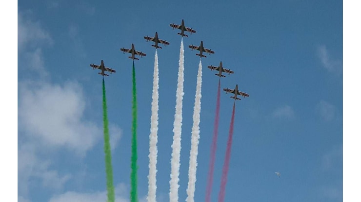 Paura per le Frecce Tricolori, tre aerei coinvolti in incidente a Pantelleria: ferito un pilota - Adnkronos Paura per le Frecce Tricolori, tre aerei coinvolti in incidente a Pantelleria: ferito un pilota - Adnkronos