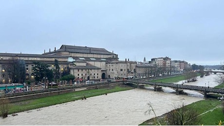 Maltempo, sabato allerta rossa per le piene dei fiumi