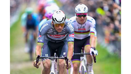 Il ciclismo è più grande con van der Poel e Pogacar