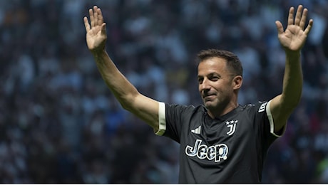 Alessandro Del Piero compie 50 anni. Gli auguri dal mondo dello sport, e non solo