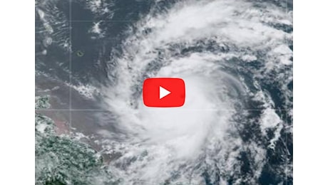 Meteo Video: Caraibi, l'occhio del ciclone Beryl visto dallo spazio fa impressione