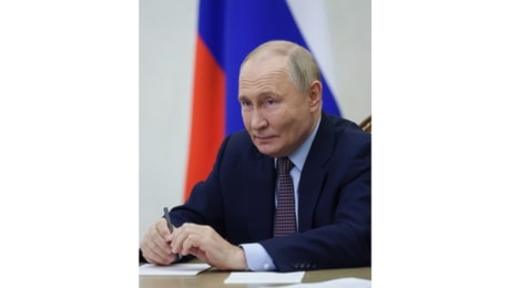 Putin compie 72 anni, auguri da capi di Stato del Csi