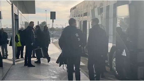 Juve arrivata a Caselle. I convocati: out in 8. Nessun recupero per Thiago Motta (VIDEO E FOTO). Alle 17 parlano Thiago Motta e Weah