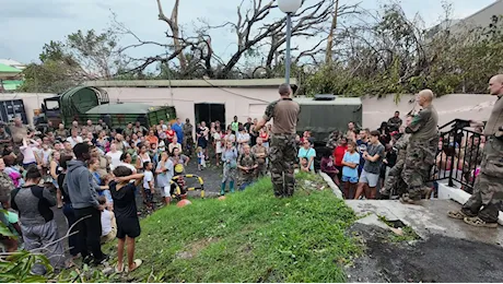 Francia, ciclone alle Mayotte: corsa contro il tempo per salvare i residenti