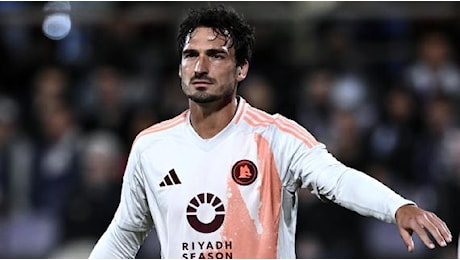 Perché Hummels non gioca nella Roma? Fuori forma, i test in campo non convincono Juric