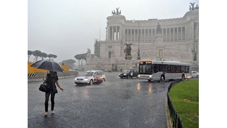 Meteo Roma: oggi pioggia, Martedì 15 pioggia e schiarite, Mercoledì 16 nubi sparse