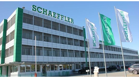 Crisi dell'auto si allarga a componentistica, Schaeffler taglia 4.700 posti. Impresa tedesca chiuderà anche 2 impianti