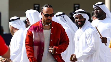 Lewis Hamilton, attitudine preoccupante in gara: la Ferrari avrà tra le mani un'altra patata bollente