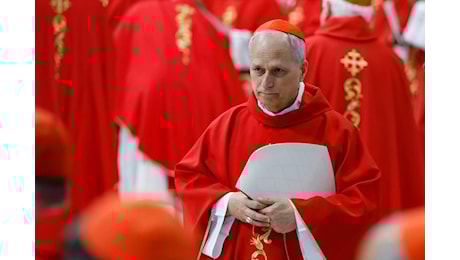 Due fumate nere, la pausa, poi la svolta del Conclave alla quarta votazione: così è spuntato a sorpresa Prevost Papa