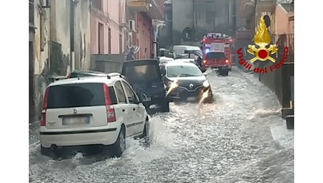 Violento temporale sull’area ionica: diversi gli interventi di soccorso a Giarre, Mascali ed Acireale VIDEO