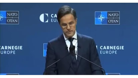 Nato, l'allarmismo di Mark Rutte: Ue si prepari a guerra contro Russia e Cina, serve aumento spesa militare oltre il 2% del Pil, Putin può attaccarci