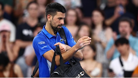 Djokovic: «Io avvelenato in Australia nel 2022: mi hanno dato del cibo tossico, avevo in corpo piombo e mercurio»