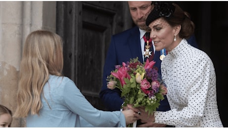 Kate Middleton e i molti make up indossati per il VE Day