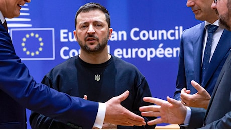 Ucraina: Macron, Merz, Starmer e Tusk insieme a Kiev da Zelensky
