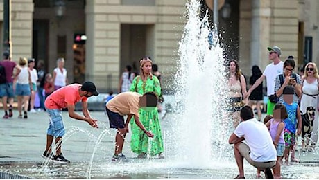 Ferragosto rovente: una settimana di caldo africano, afa, notti tropicali e qualche temporale. Al Sud picchi oltre i 40 gradi