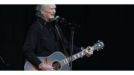 Kris Kristofferson: le 5 canzoni indimenticabili della star del country