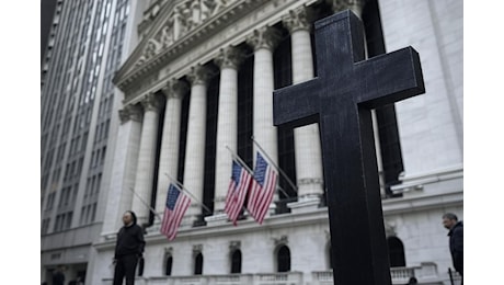 Wall Street: è arrivata la croce della morte, quanto preoccuparsi?