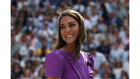 Kate Middleton a Wimbledon, il gesto di Charlotte commuove: Cuore di mamma
