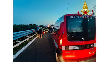 Incidente sull'A1, due motociclisti trasportati all'Ospedale di Terni