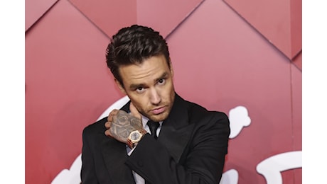 Liam Payne degli One Direction morto a Buenos Aires, aveva 31 anni: caduto dal terzo piano di un hotel