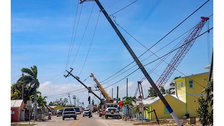 Uragano Milton in Florida, 14 morti e 3 milioni di persone senza elettricità