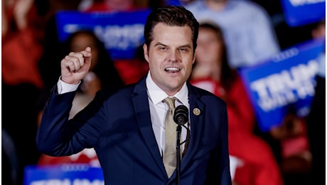 Matt Gaetz avrebbe pagato una 17enne per fare sesso: Donald Trump lo voleva alla Giustizia, nomina a rischio