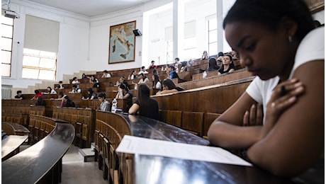 Test di Medicina cancellato dall'anno accademico 2025/2026, ok del Senato: verso l'addio alla prova d'ingresso