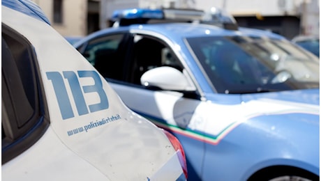 Pavia, ragazza 17enne trovata morta in via Bonomi: accanto a lei l'amica 18enne, gravissima dopo un infarto