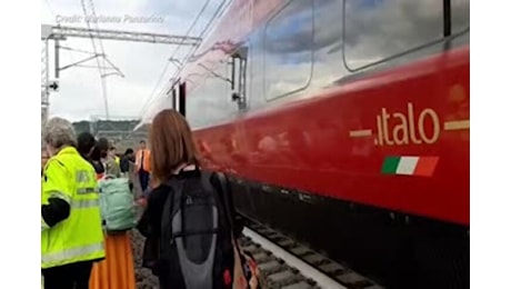 Treno Italo bloccato, forti rallentamenti su Av Roma-Firenze