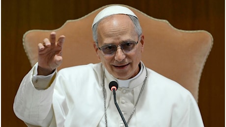 Papa Prevost spiega ai cardinali il nome Leone XIV, il richiamo a Leone XIII per affrontare la sfida dell'AI