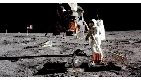 21 luglio, 55 anni fa il primo uomo sulla Luna. E nel 2026 la prima donna