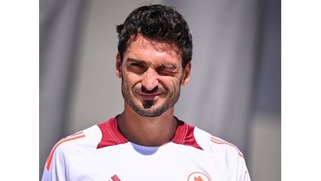 Instagram, Hummels sorride: Felice per l'Europa League (FOTO)