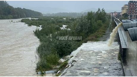 Fiumi osservati speciali in Lunigiana: Aulla attiva le idrovore. Disagi del maltempo in tutta Massa-Carrara