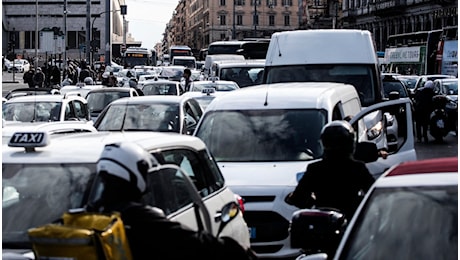 La classifica della mobilità nelle città italiane, su trasporto pubblico e ciclabili vince il Nord