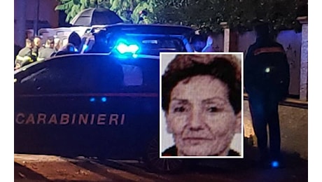 Insegnante di Saracena trovata senza vita nell’auto in giardino. Il figlio ha confessato