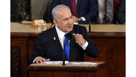 Netanyahu spacca il Congresso, tante defezioni democratiche