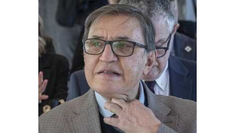 Bagarre in Regione, l'assessore La Russa contro la sinistra: 'Fatevi curare, vi diamo noi il medico'