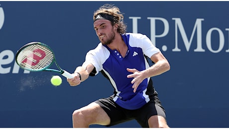 Tennis, US Open: Tsitsipas fuori al primo turno, avanza Hurkacz