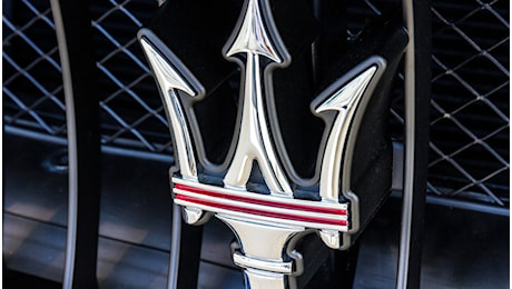 Stellantis smentisce la vendita di Maserati, l’intervento di Elkann