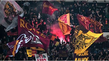 Roma-Lazio - Un po' di tensione nel pomeriggio fuori dallo stadio, afflusso regolare. Sequestrati coltelli, mazze e spranghe. VIDEO!