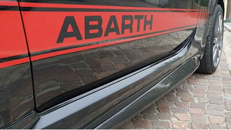 Abarth, il marchio ha chiuso con le auto a combustione: In Italia troppe tasse