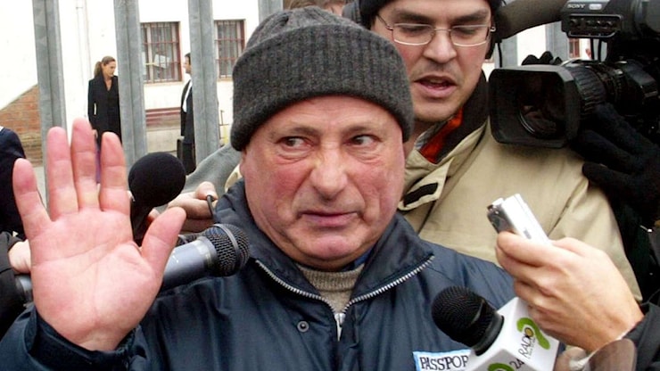Orgosolo, martedì i funerali di Graziano Mesina: minacce di morte a maresciallo carabinieri - Tgcom24 Orgosolo, martedì i funerali di Graziano Mesina: minacce di morte a maresciallo carabinieri - Tgcom24