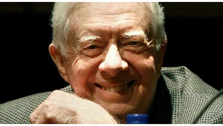 Jimmy Carter, chi è il primo ex presidente americano a compiere 100 anni: le arachidi, gli ufo e il coniglio killer