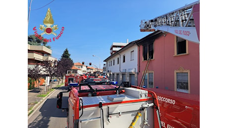 Cesano Maderno, incendio in un appartamento: due persone ricoverate in codice rosso