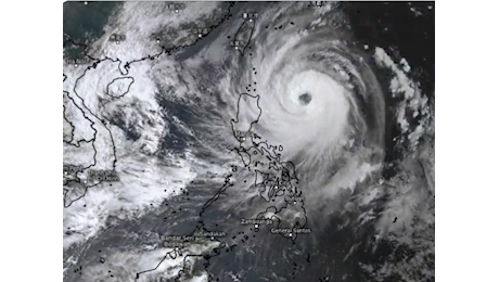 Cronaca meteo. Il tifone Kong-Rey flagella Taiwan e punta la Cina. Danni e vittime - Video