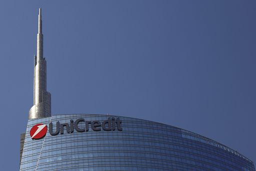 Unicredit Deposita In Consob Documento Offerta Banco Bpm