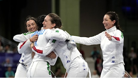 Italia in finale per l'oro della spada femminile, Paltrinieri a caccia di medaglia negli 800 stile