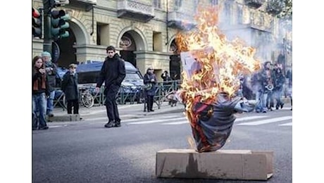 I roghi della violenza: quando la protesta diventa intollerabile